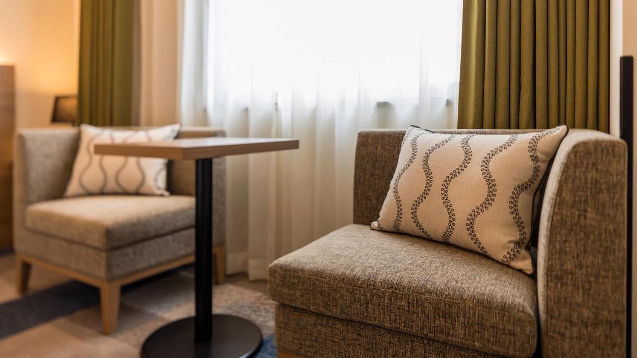 Jr East Hotel Mets Premier Yokohama Sakuragicho Екстериор снимка